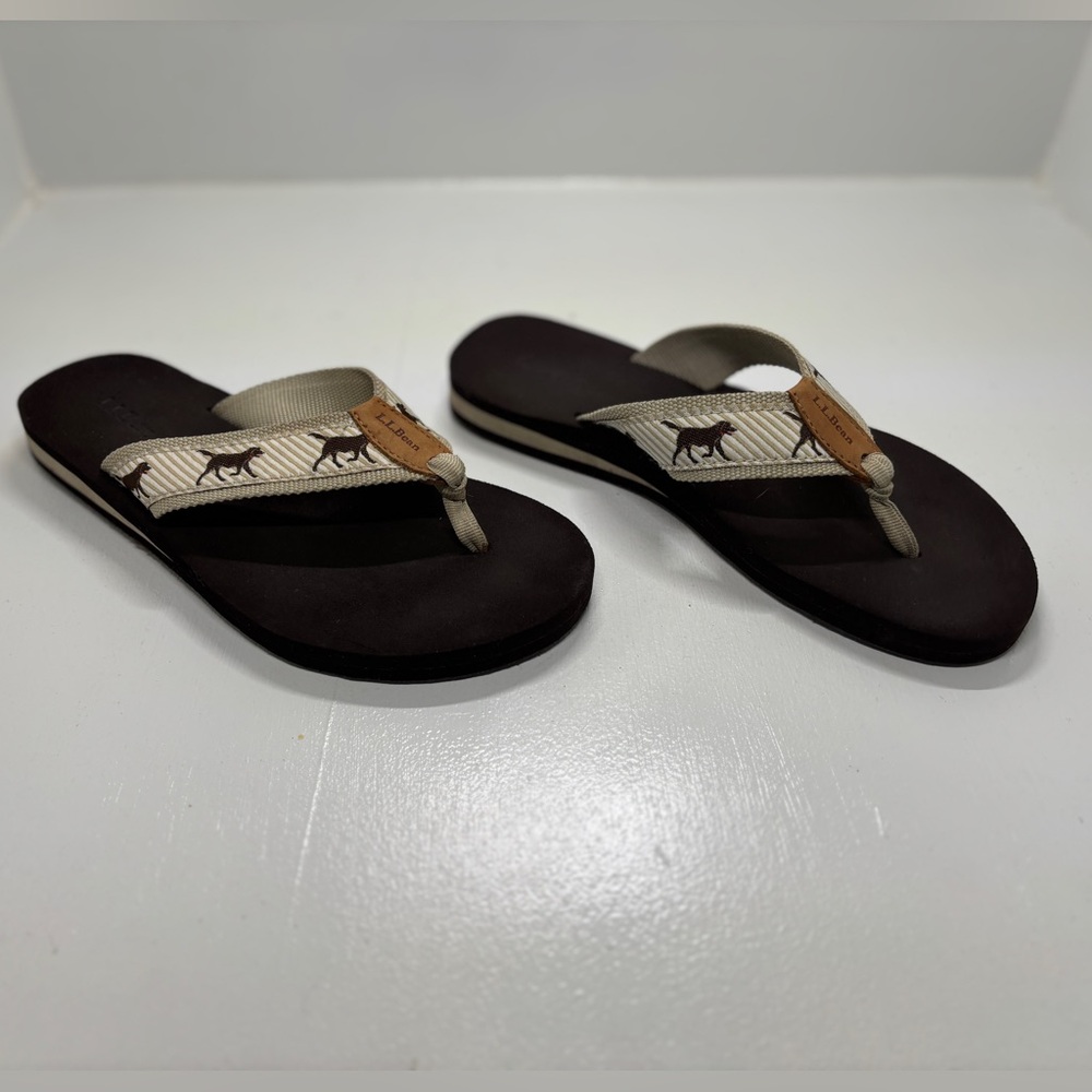 L.L.Bean Women's Original Maine Isle Flip-Flops w/chocolate lab motif size 7 - Picture 2 of 9